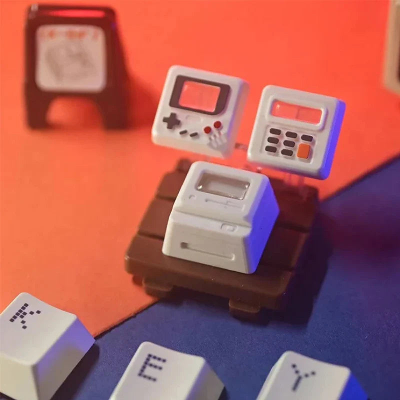 K-04 Tastatur-Tastenkappen, 3-in-1, für mechanische, klassische Retro-Tastatur, niedlicher transparenter Schlüsselkappen-Anzug, niedlicher Knopf, personalisierte Tastenkappen